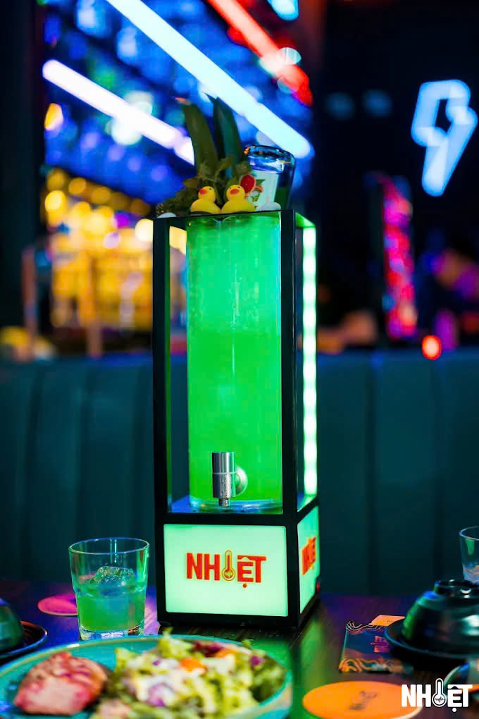 NHIỆT Beer Garden - 145 Phạm Ngũ Lão, Thủ Dầu Một