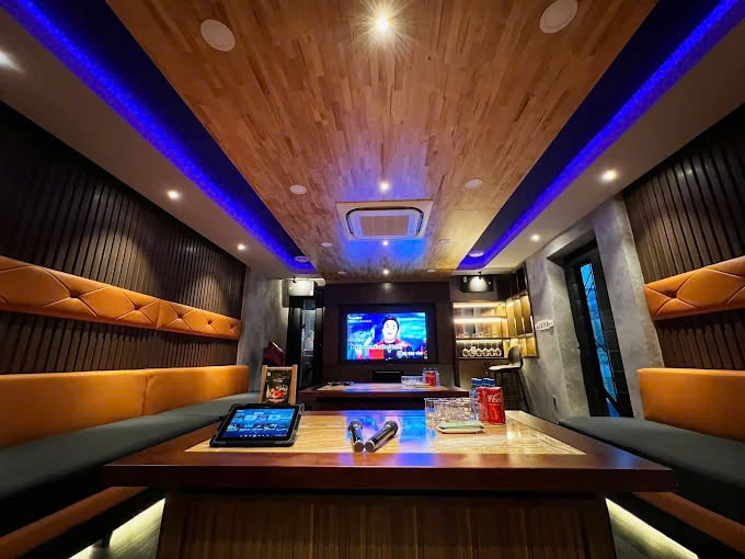 Khế Việt Restaurant - 15 Nguyễn Thị Diệu, Quận 3