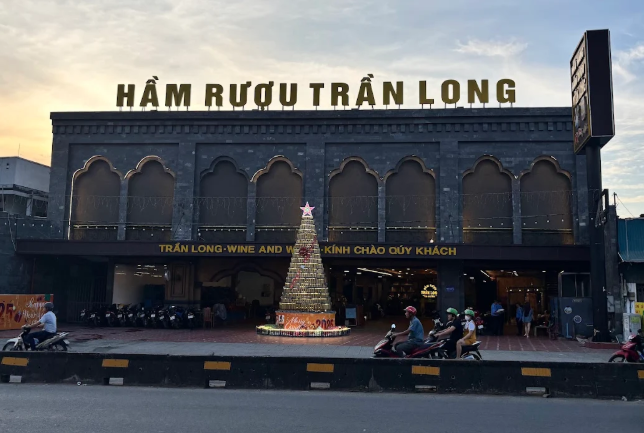 Hầm Rượu Trần Long -  545 Nguyễn Oanh, Quận Gò Vấp