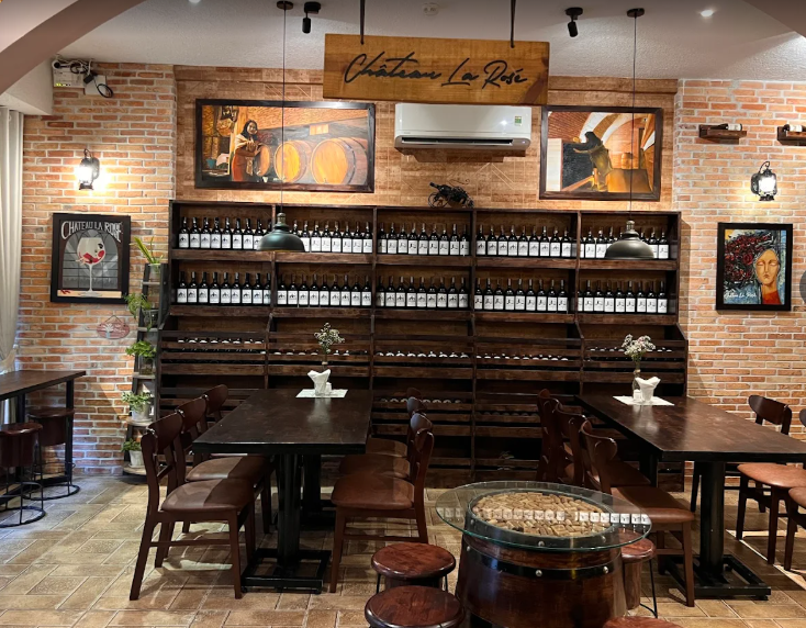 Hầm Rượu Château La Rosé - 43D/17 Hồ Văn Huê, Quận Phú Nhuận