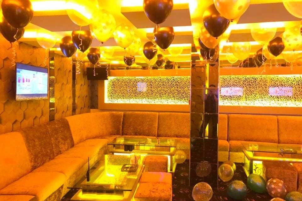 Karaoke BOSS Restaurant & KTV - KDC Trung Sơn Bình Chánh