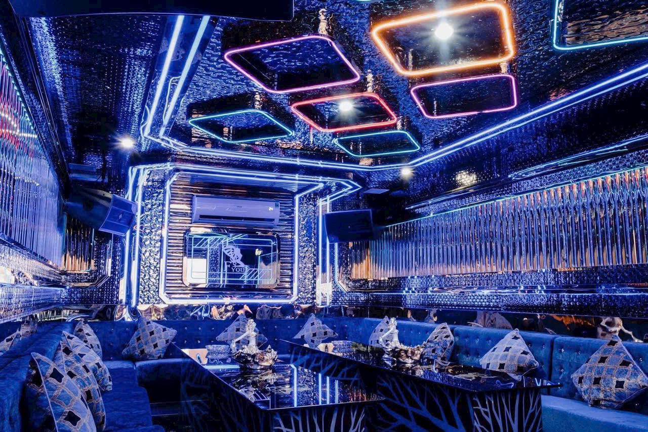 Karaoke FYOU I - 283/9 Đường Cách Mạng Tháng 8