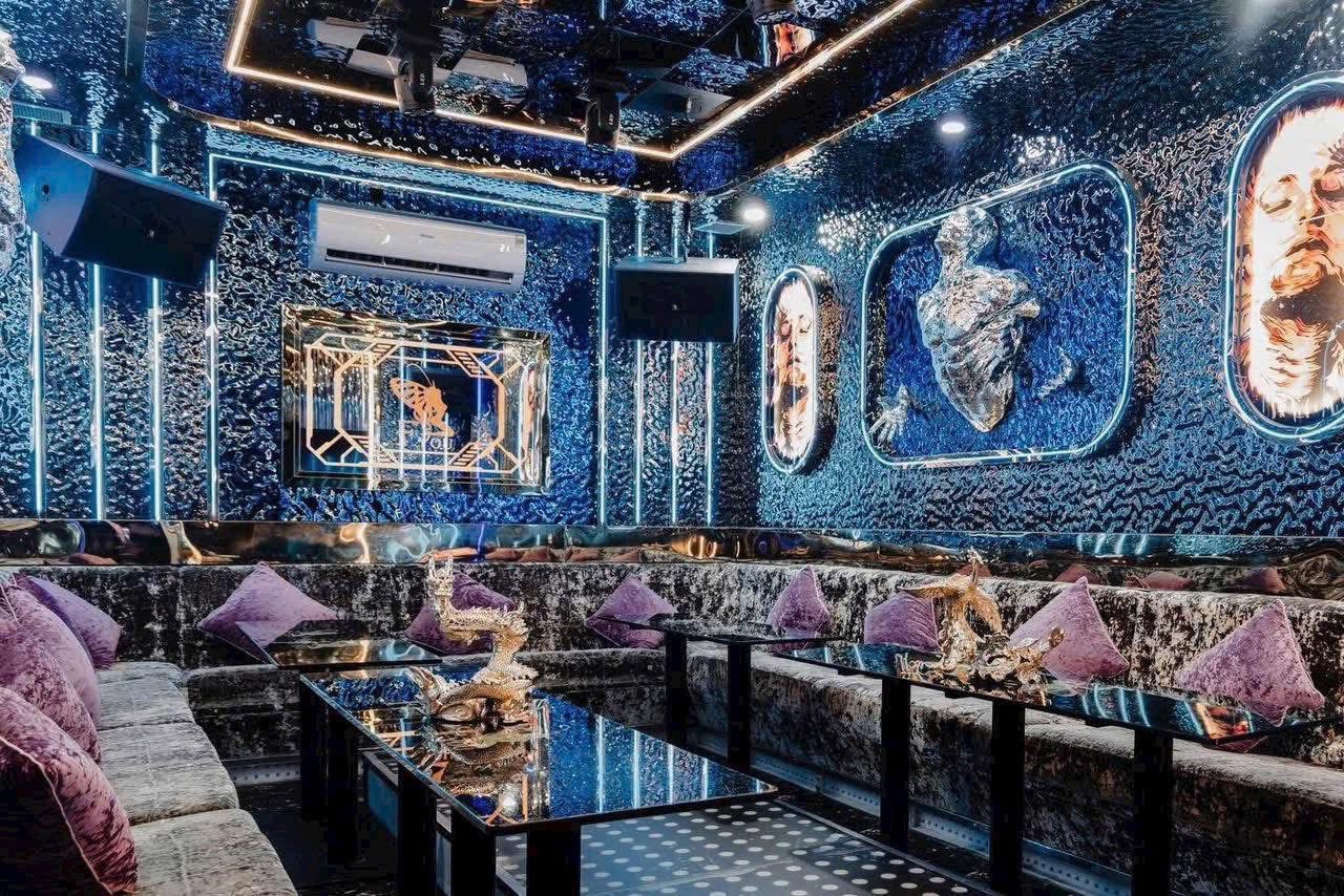 Karaoke FYOU I - 283/9 Đường Cách Mạng Tháng 8