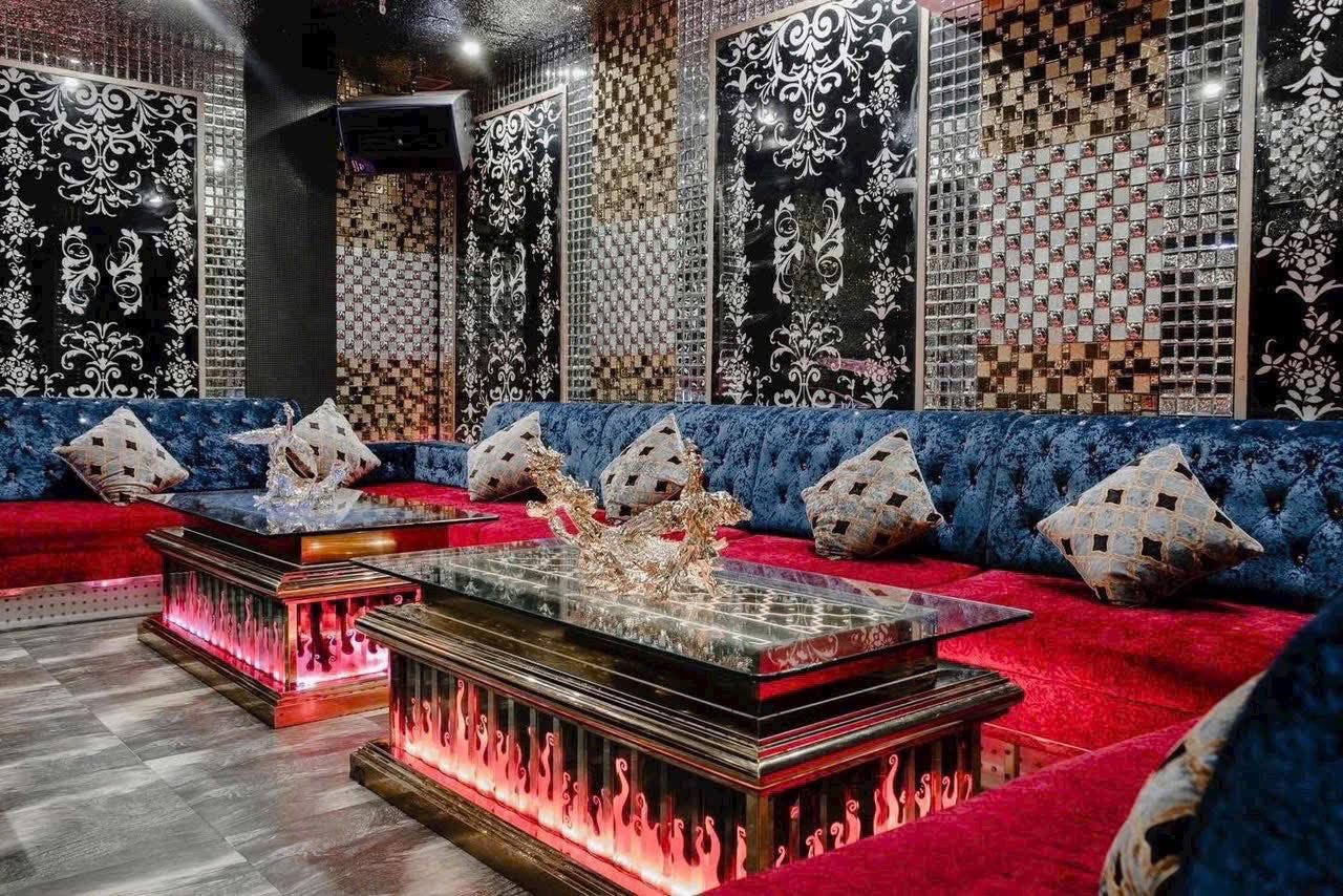 Karaoke FYOU I - 283/9 Đường Cách Mạng Tháng 8