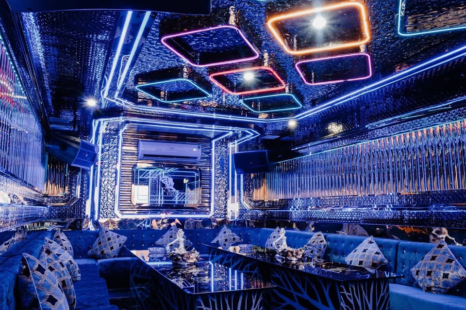 Karaoke FYOU I - 283/9 Đường Cách Mạng Tháng 8