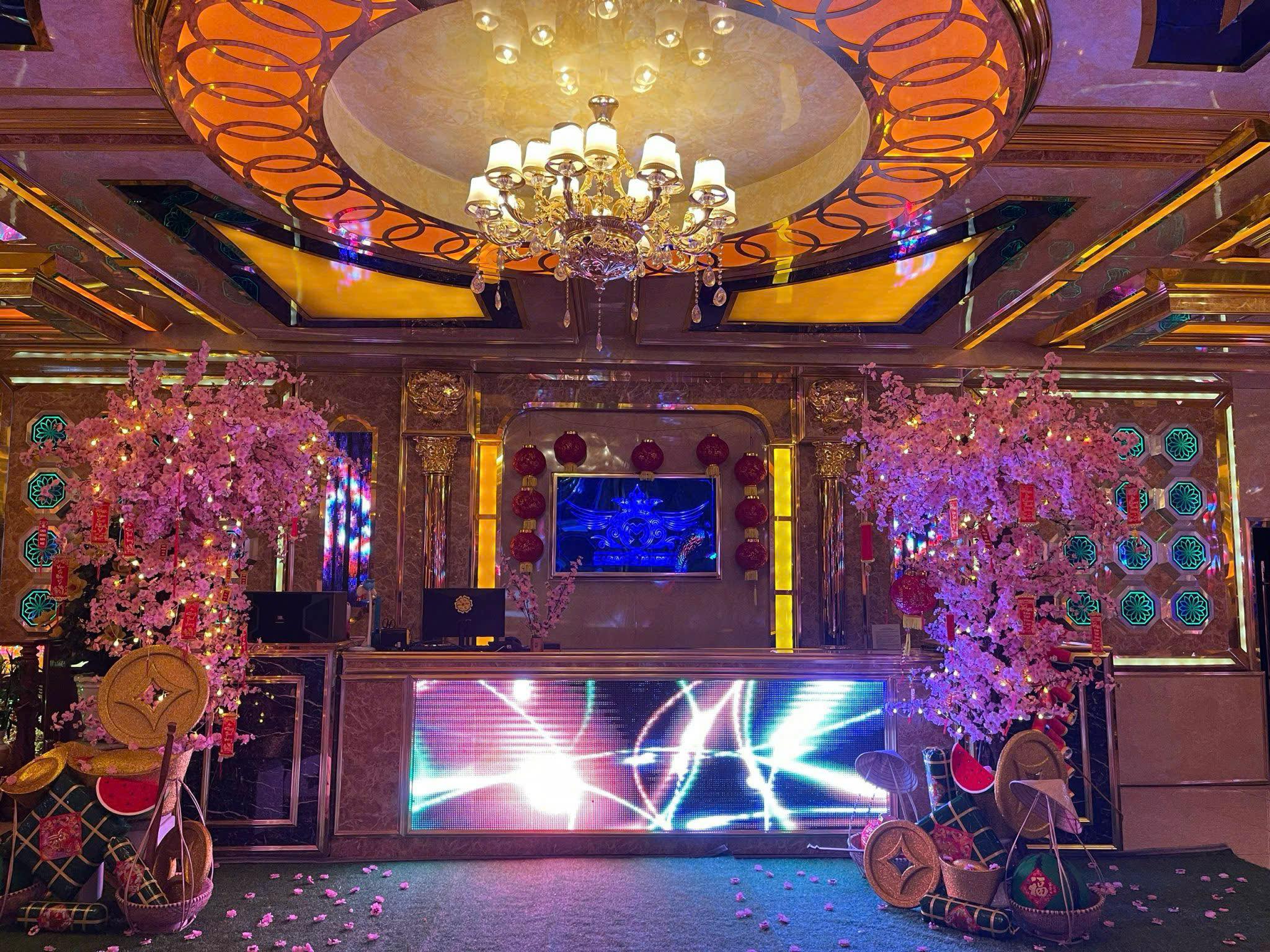 Karaoke Empire KTV Nha Trang - 28-29 Nguyễn Cơ Thạch