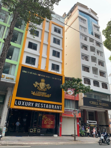 Mặt tiền Karaoke LUXURY RESTAURANT trên đường Bùi Thị Xuân