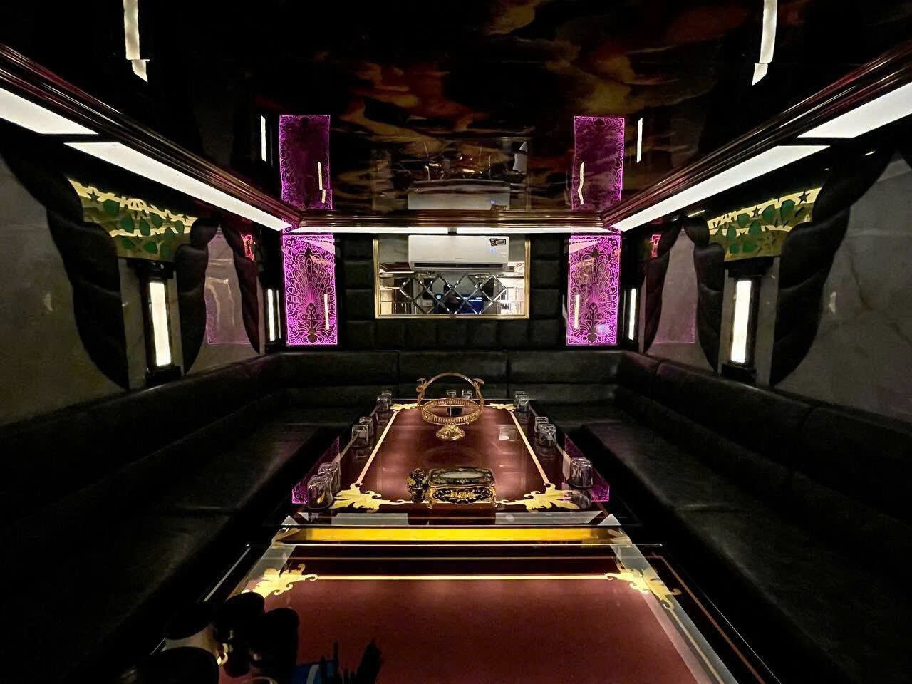 Karaoke Pearl KTV - 93 An Dương Vương, Quận 5