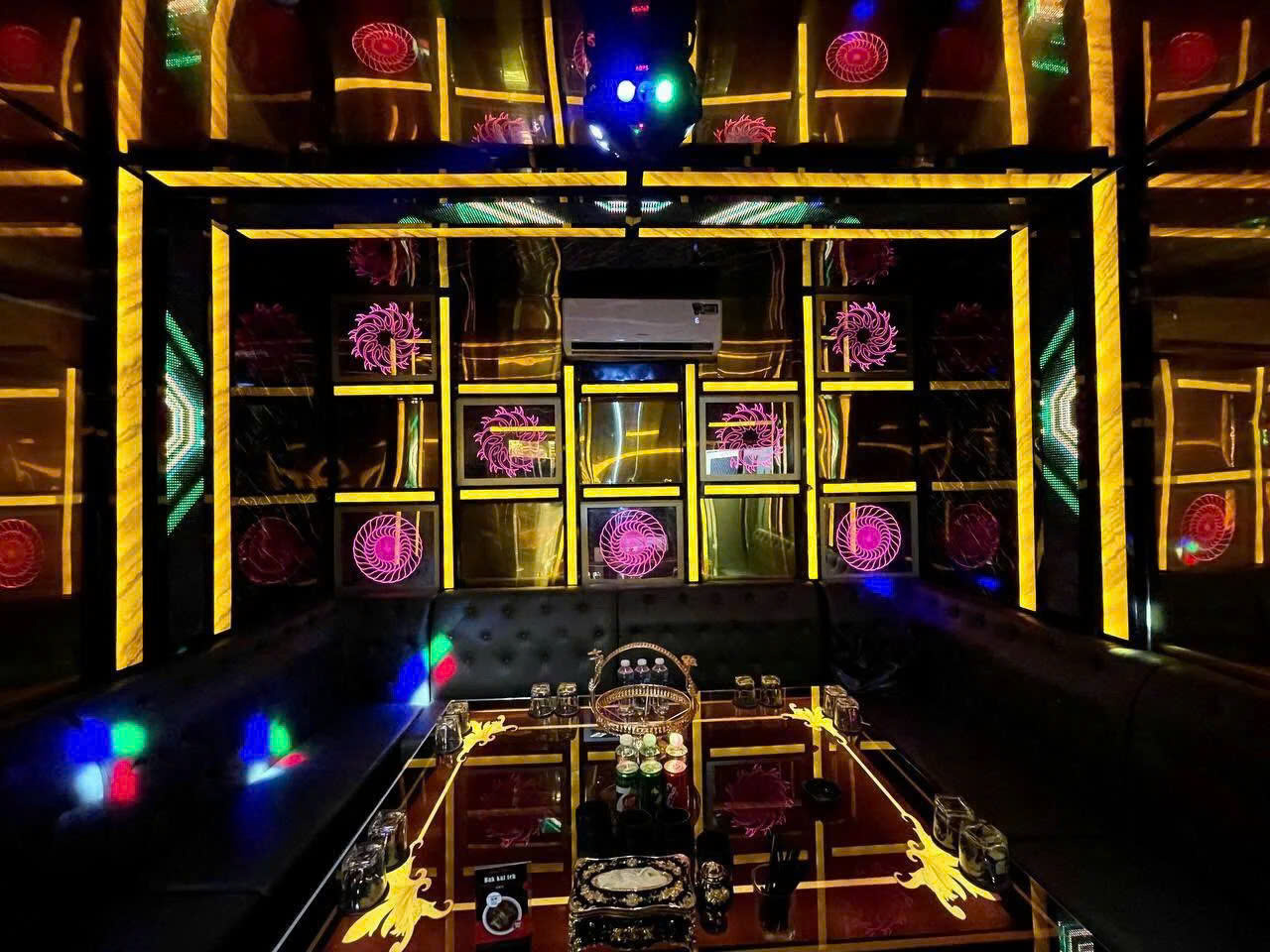 Karaoke Pearl KTV - 93 An Dương Vương, Quận 5