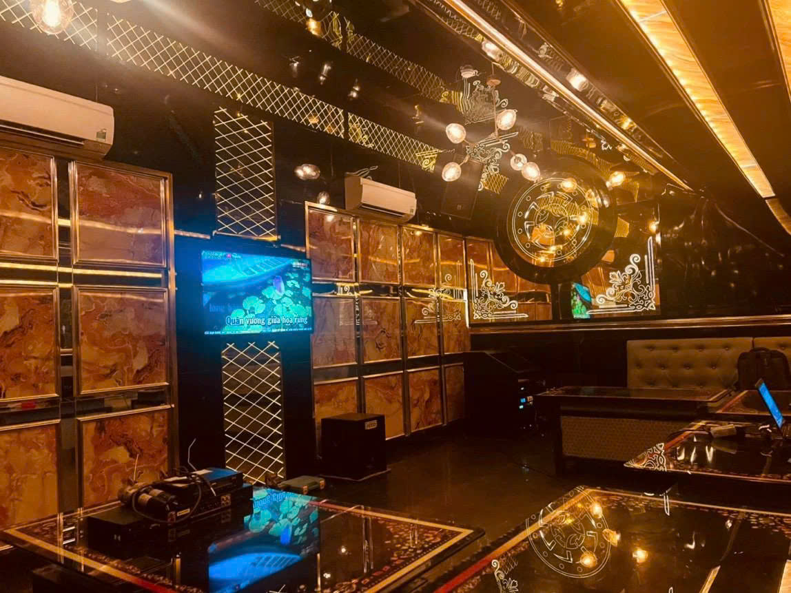 Karaoke Pearl KTV - 93 An Dương Vương, Quận 5