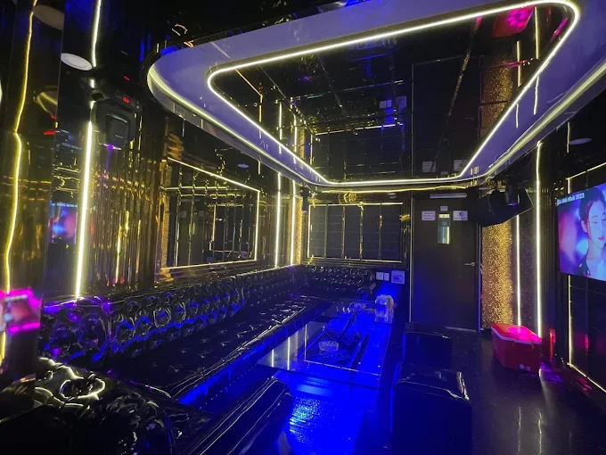 Karaoke 1127 KTV - 1127 Trần Hưng Đạo, Quận 5