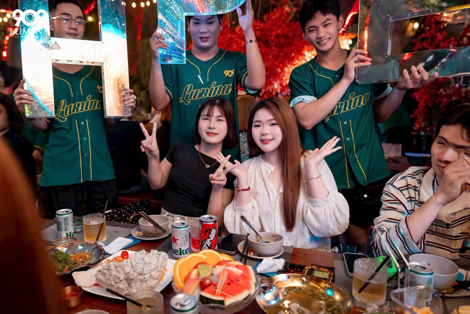 909 Beer Garden Lumina- Trần Hưng Đạo, Quận 5