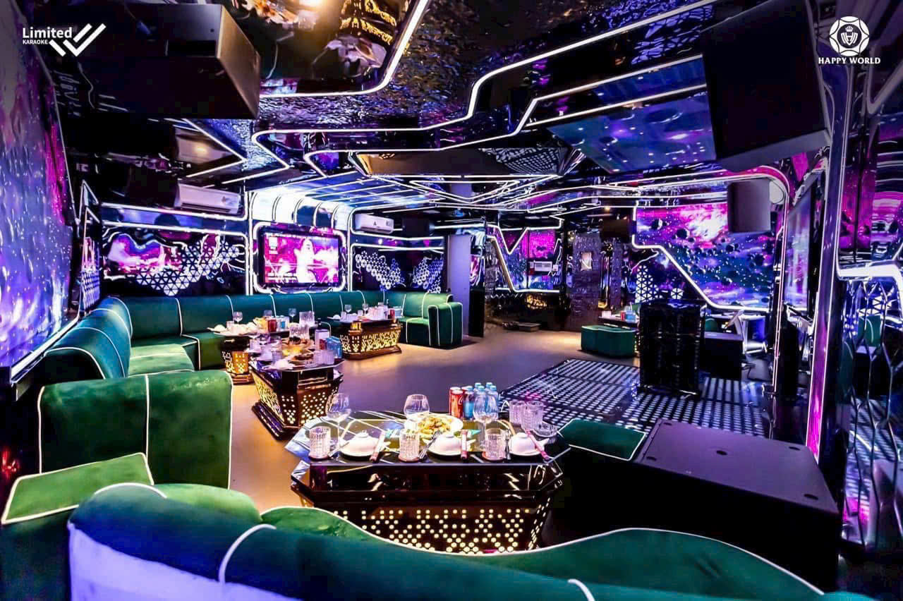 Karaoke Limited - 363 Phạm Ngũ Lão, Quận 1