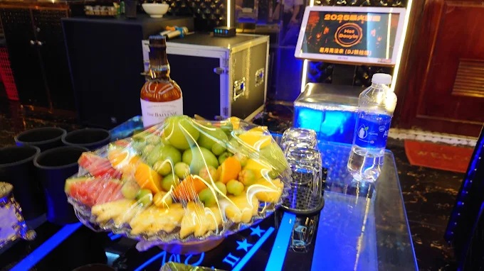 Karaoke 1127 KTV - 1127 Trần Hưng Đạo, Quận 5