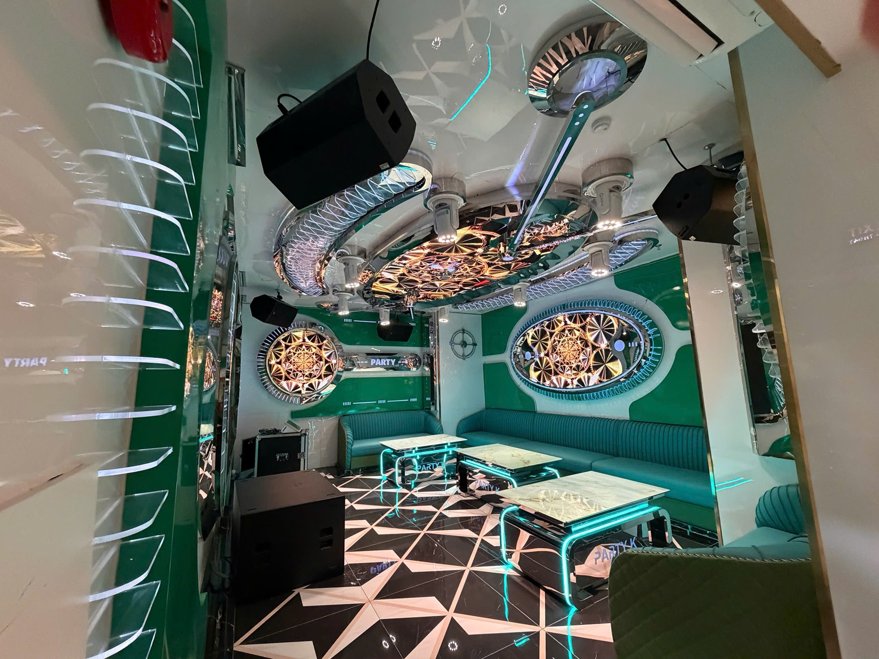 Karaoke Las Vegas 3 - Nguyễn Huy Chương, Sơn Trà, Đà Nẵng