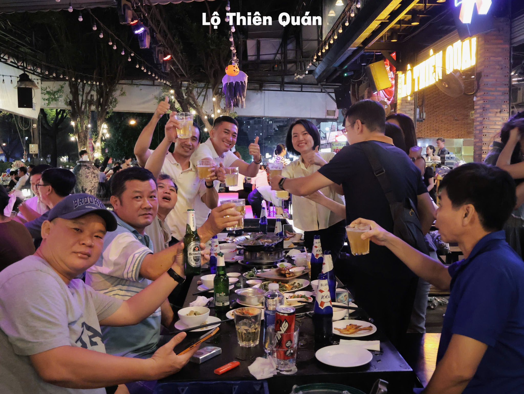 Lộ Thiên Quán -  872 Trường Chinh, Quận Tân Bình