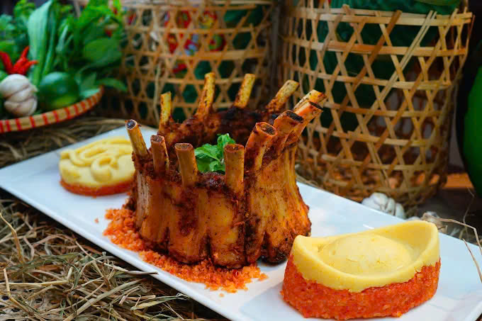 Khế Việt Restaurant - 15 Nguyễn Thị Diệu, Quận 3