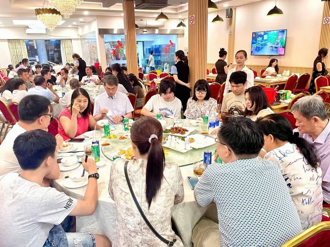 Nhà hàng Đại Dương 2 - 305 Âu Cơ, Quận Tân Phú, TP.HCM