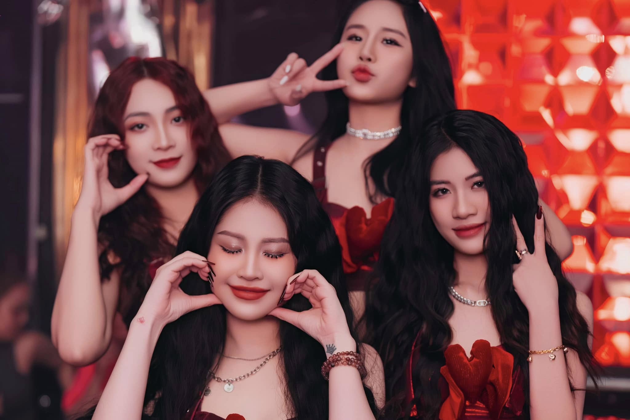 LOX BAR Vũng Tàu | Đặt Bàn VIP | Booking Nhanh