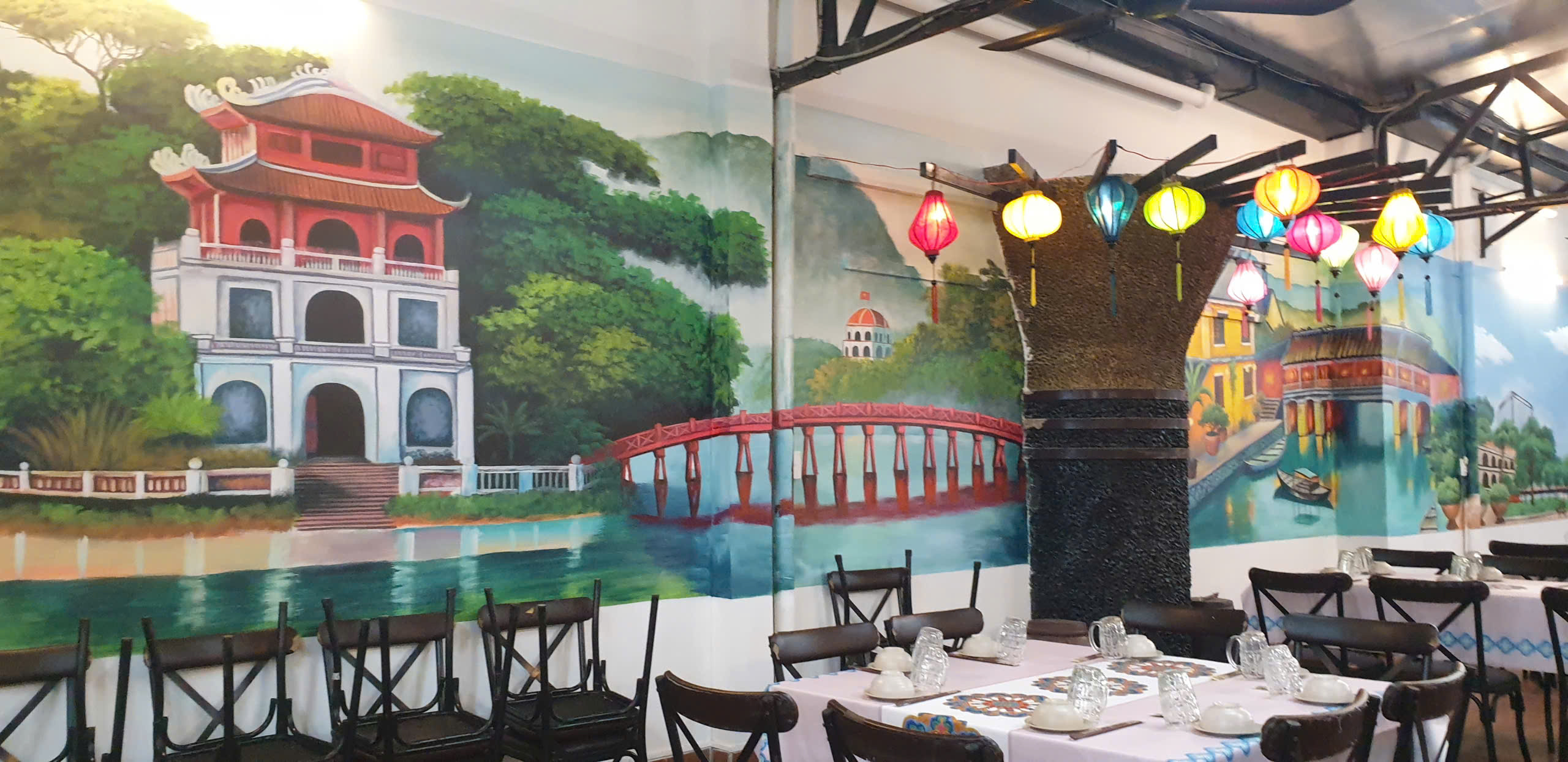 Phố Ẩm Thực - 662 Trường Chinh, Quận Tân Bình