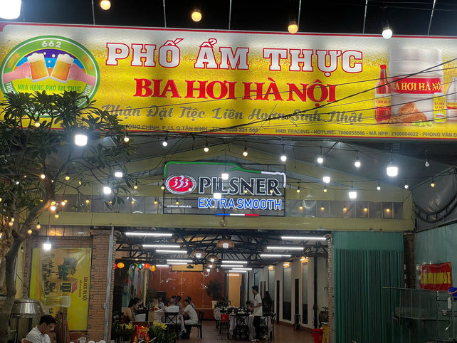 Phố Ẩm Thực - 662 Trường Chinh, Quận Tân Bình