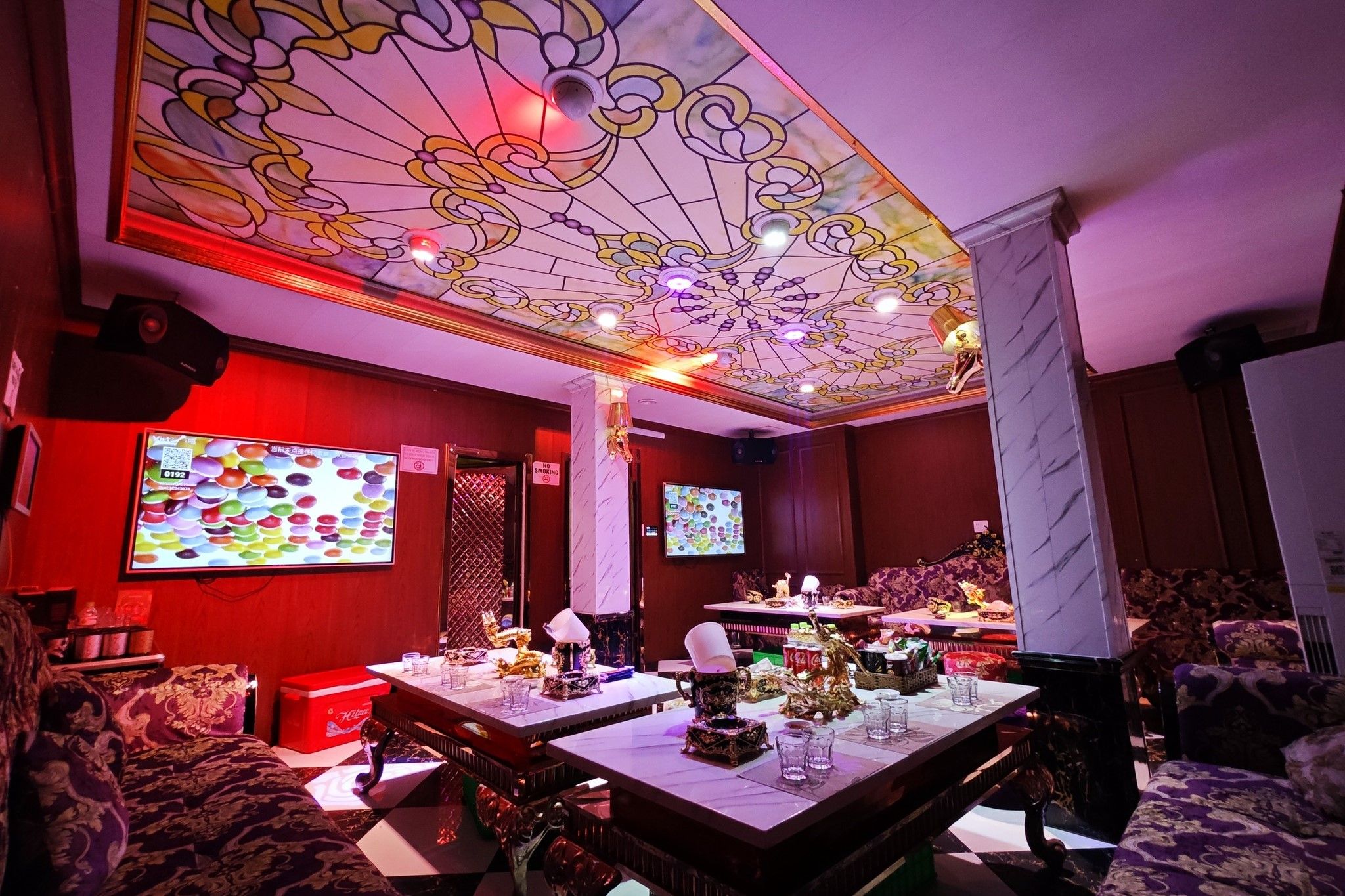 PRINCE 800 KTV - 800 Trần Hưng Đạo, Quận 5