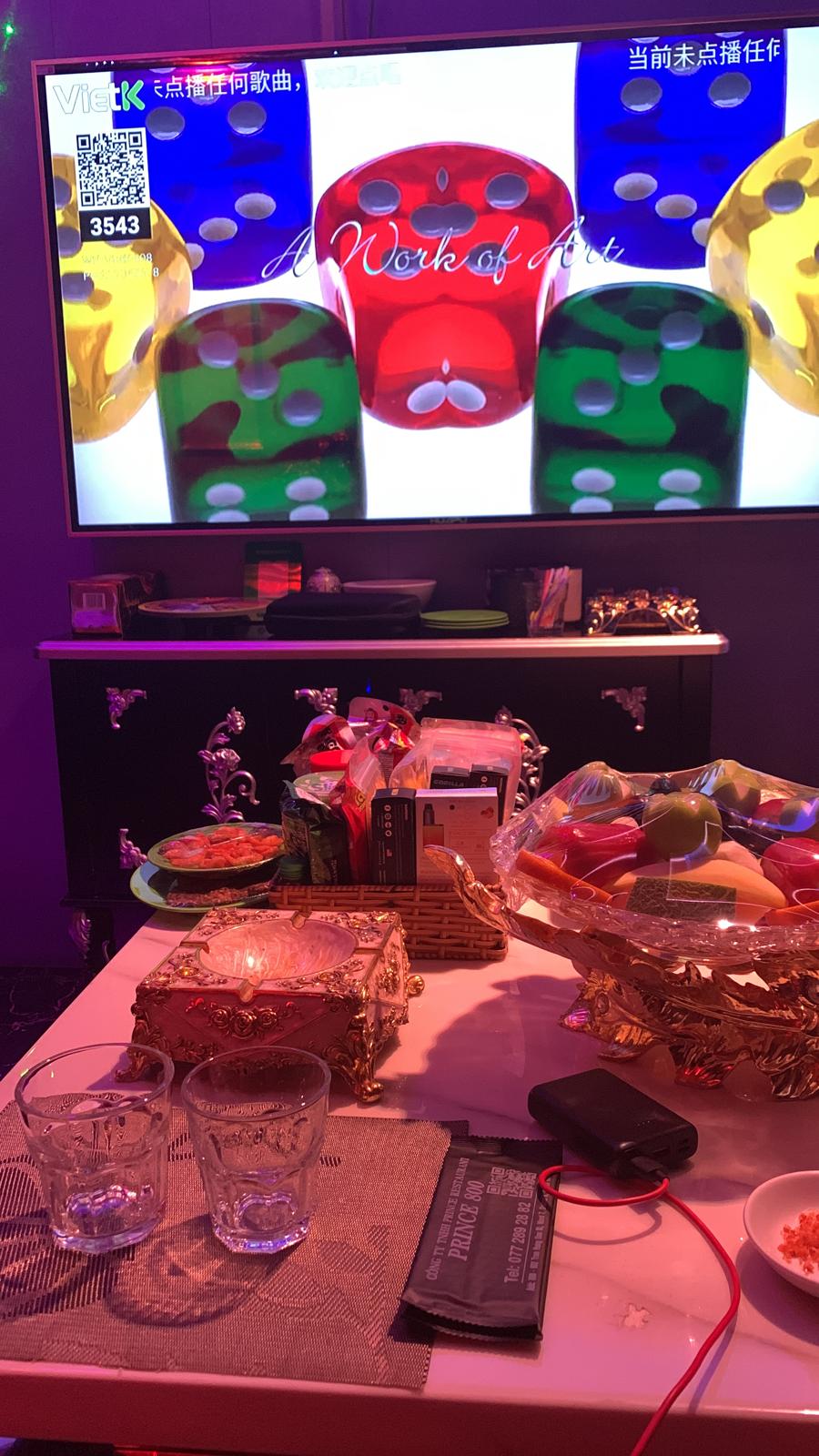 PRINCE 800 KTV - 800 Trần Hưng Đạo, Quận 5