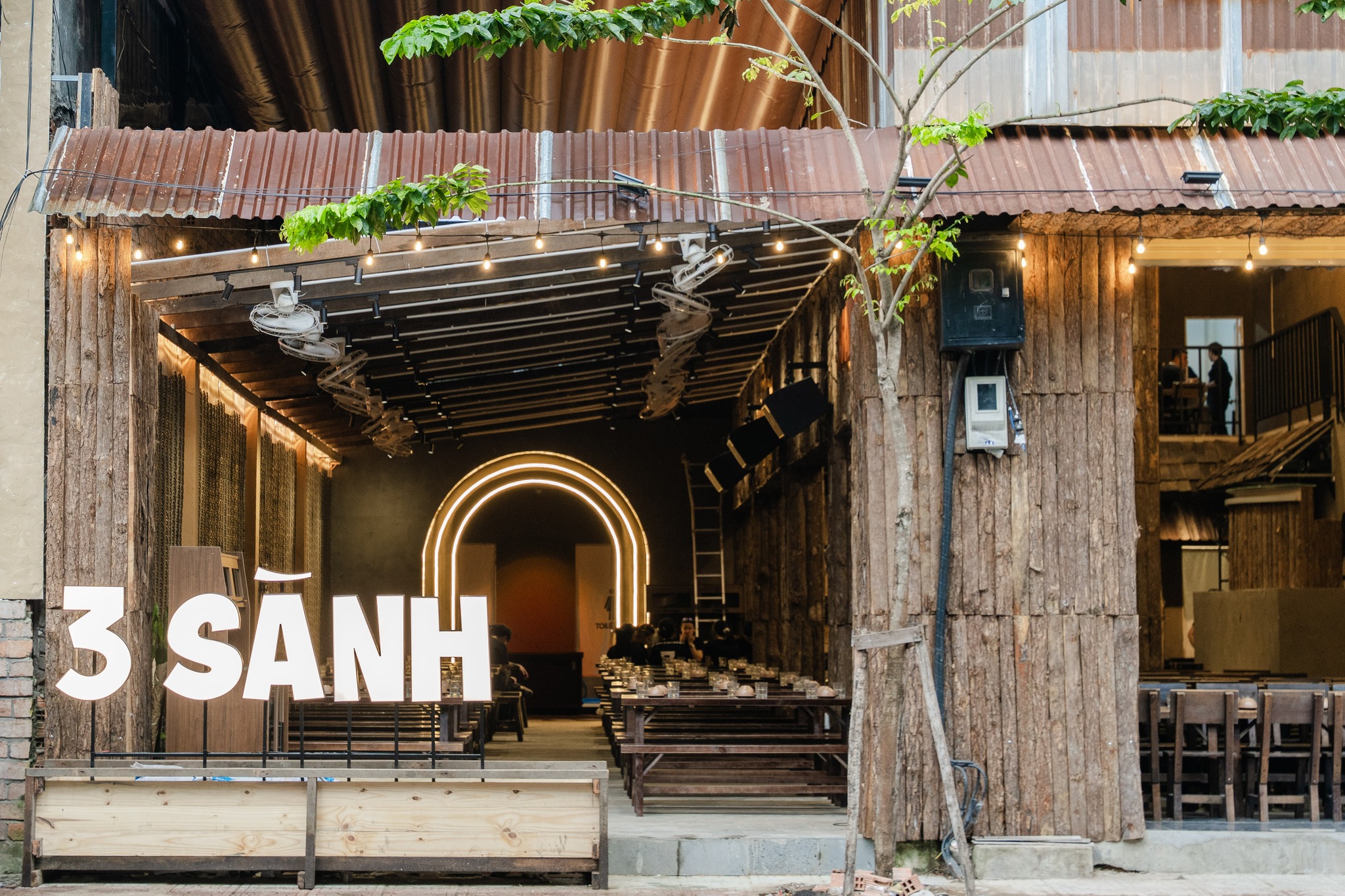 Quán Nhậu 3 Sành Plus - 1A Đồng Nai, Cư xá Bắc Hải, Quận 10