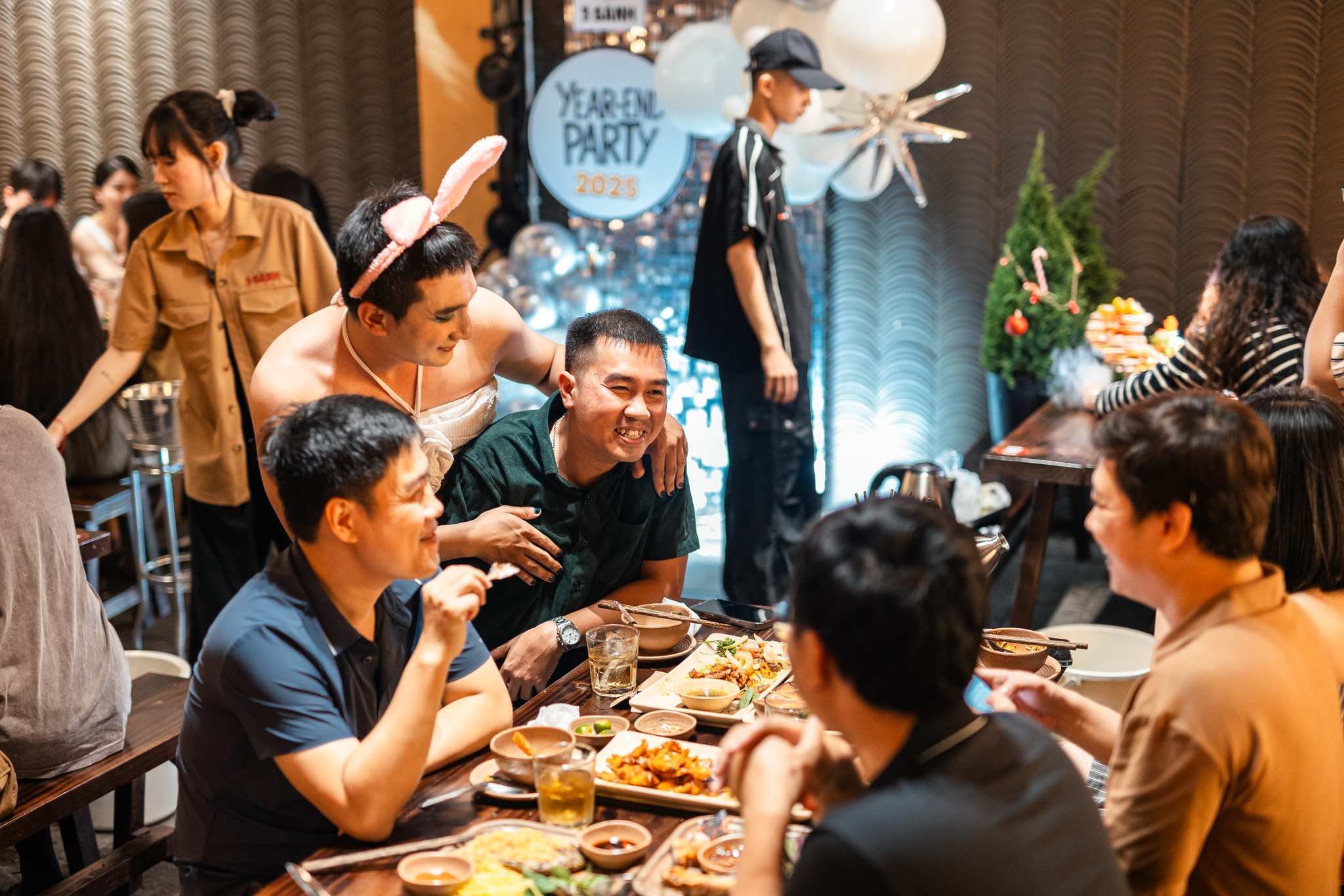 Quán Nhậu 3 Sành Plus - 1A Đồng Nai, Cư xá Bắc Hải, Quận 10