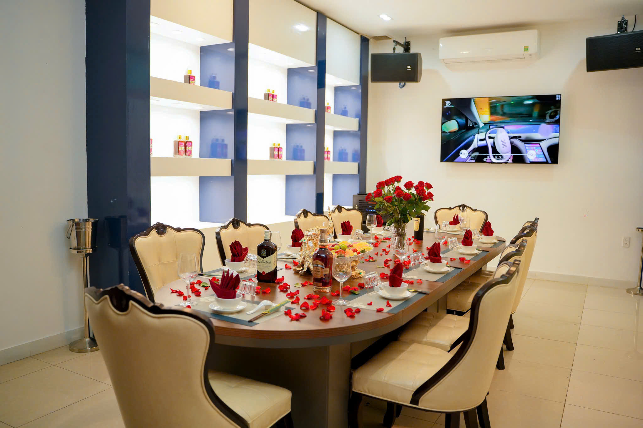 Nhà Hàng 175 Restaurant - 786B Nguyễn Kiệm, Quận Gò Vấp