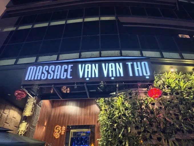 Massage Long Cung 龙宫   - Vạn Vạn Thọ Quận 10