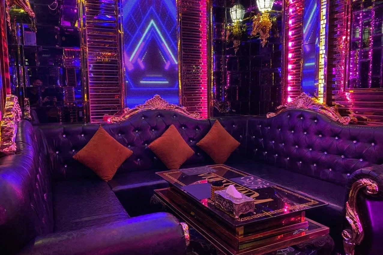 Karaoke K-Marina - 659 Trần Hưng Đạo, P. Chợ Quán