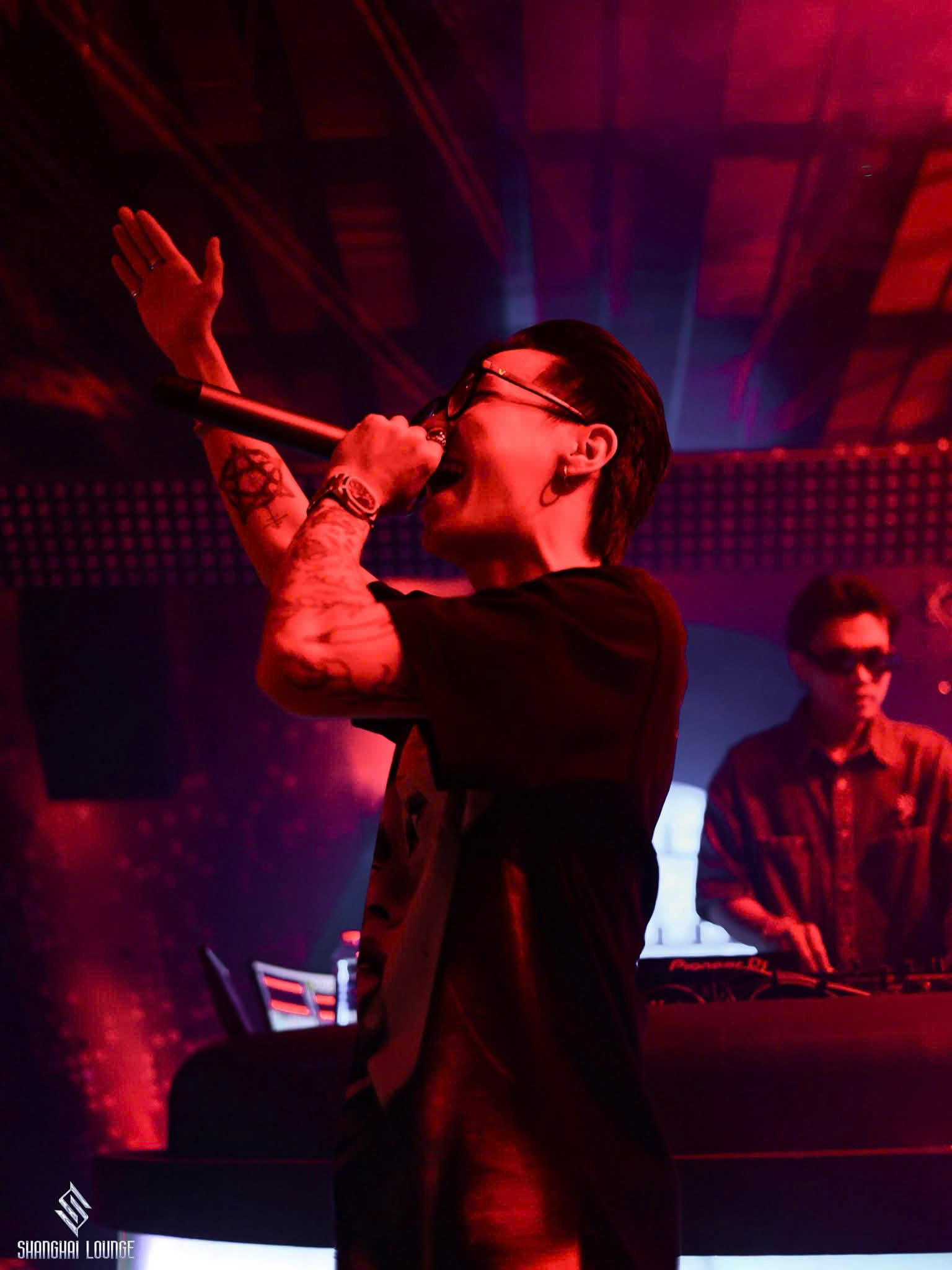 Shanghai Lounge - 8 Lê Hồng Phong, Vũng Tàu