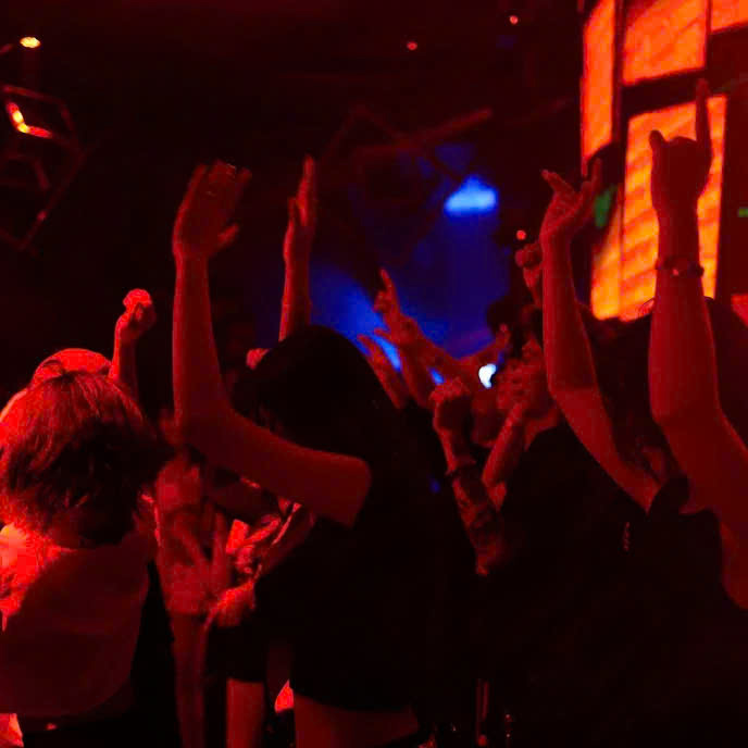 Shanghai Lounge - 8 Lê Hồng Phong, Vũng Tàu