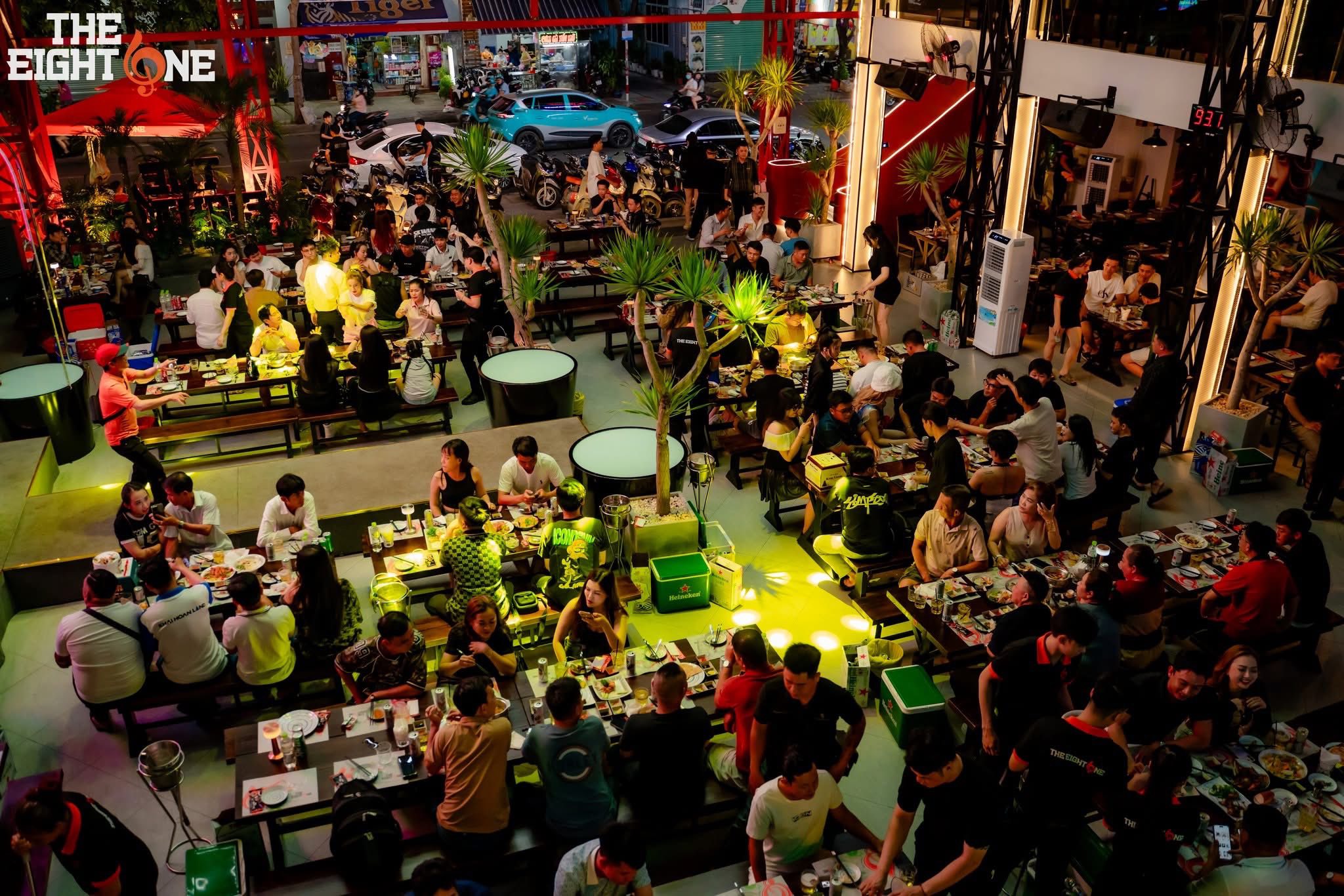 The Eight One Beer Club - 120 Tân Sơn Nhì, Quận Tân Phú