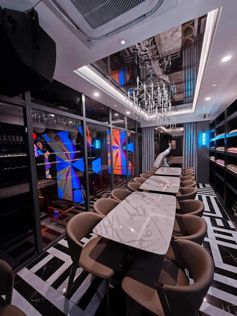 The Wann – 51-53 Bùi Thị Xuân, Quận 1