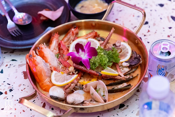 The Wann – 51-53 Bùi Thị Xuân, Quận 1