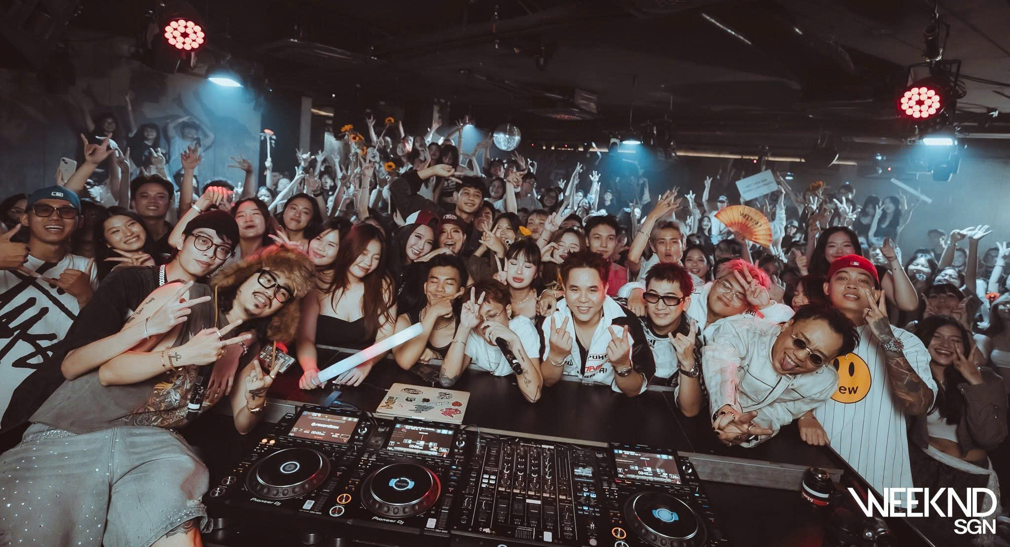 Weeknd SGN - 66 Huỳnh Thúc Kháng, Quận 1