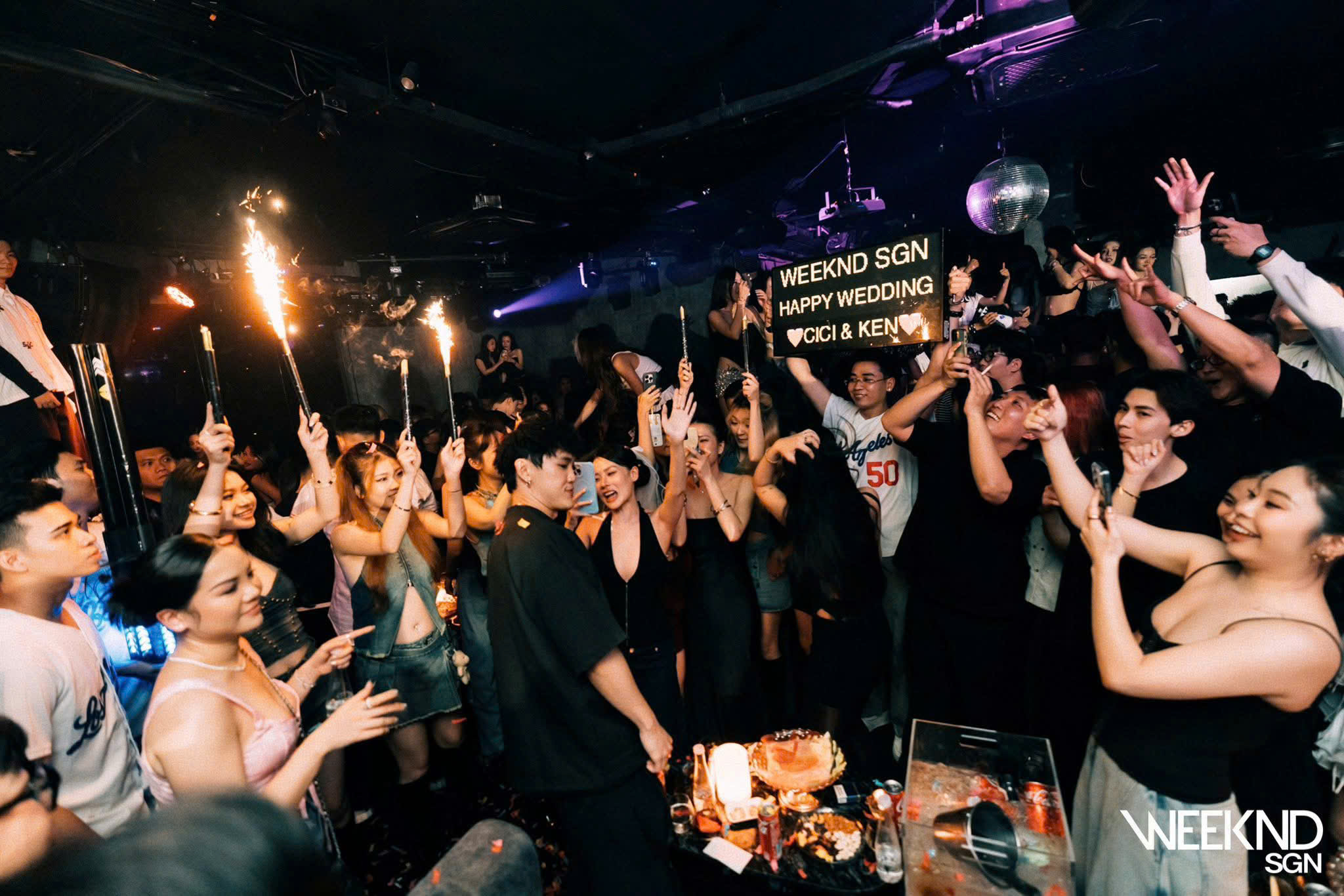 Weeknd SGN - 66 Huỳnh Thúc Kháng, Quận 1