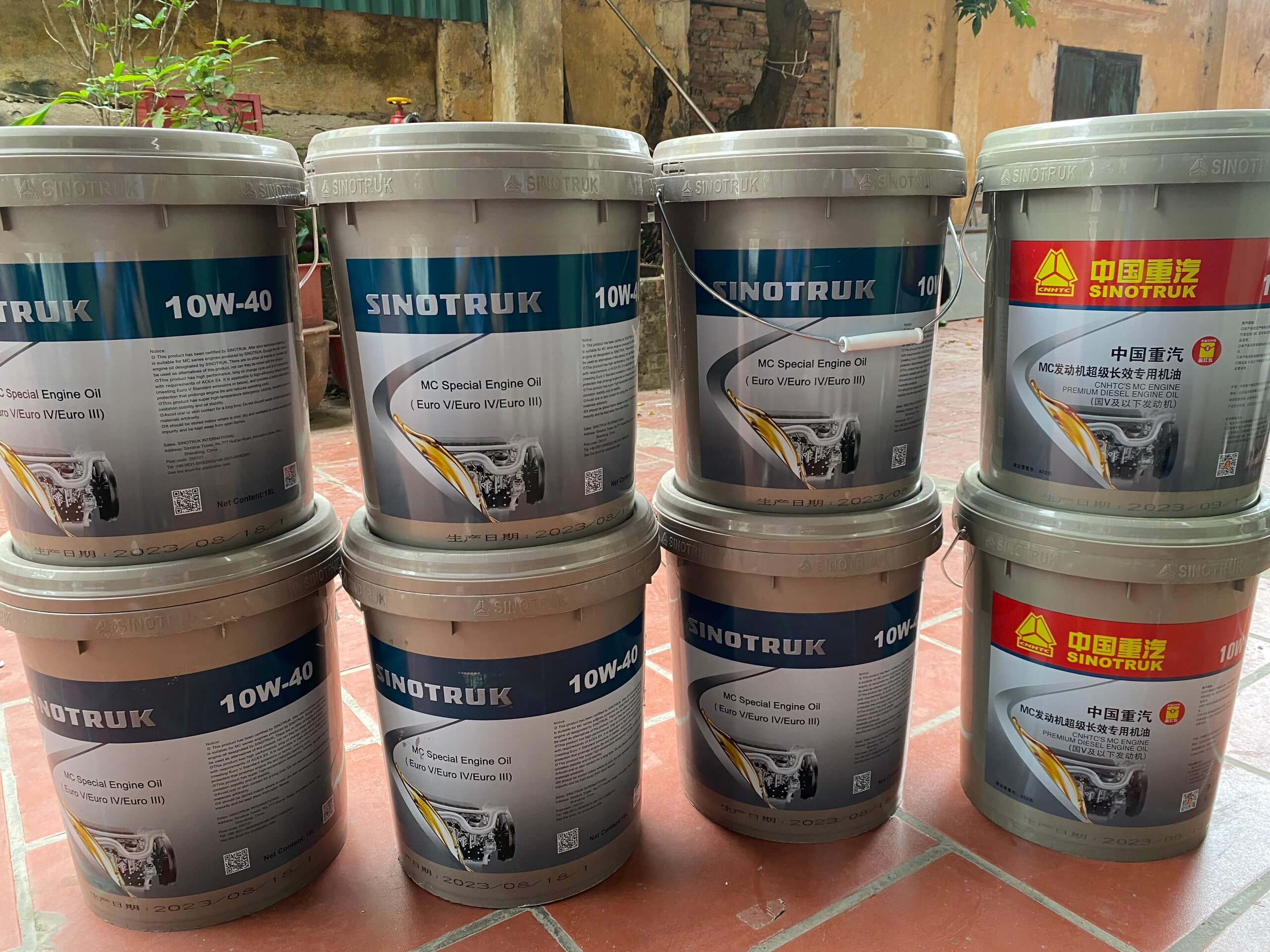 Dầu nhớt Man 10W40 là gì? So sánh giữa dòng dầu nhớt Man 10W40 và dòng nhớt 15W40?
