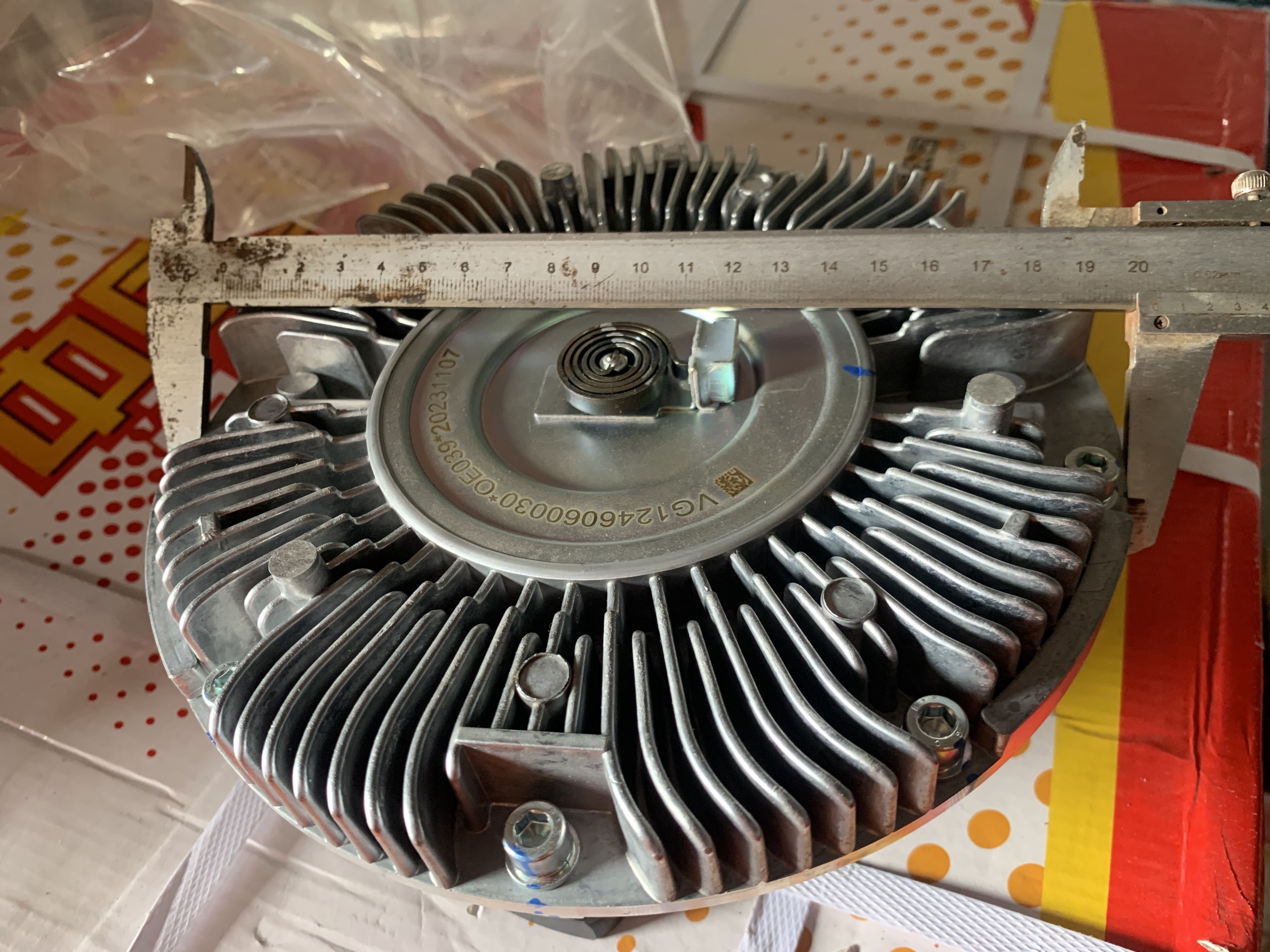 Hướng dẫn cách thay ly tâm cánh quạt xe tải, xe đầu kéo ?