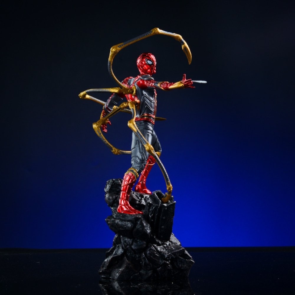 Mô Hình Avenger Người nhện Spider Man cao 23 cm - Figure Avenger