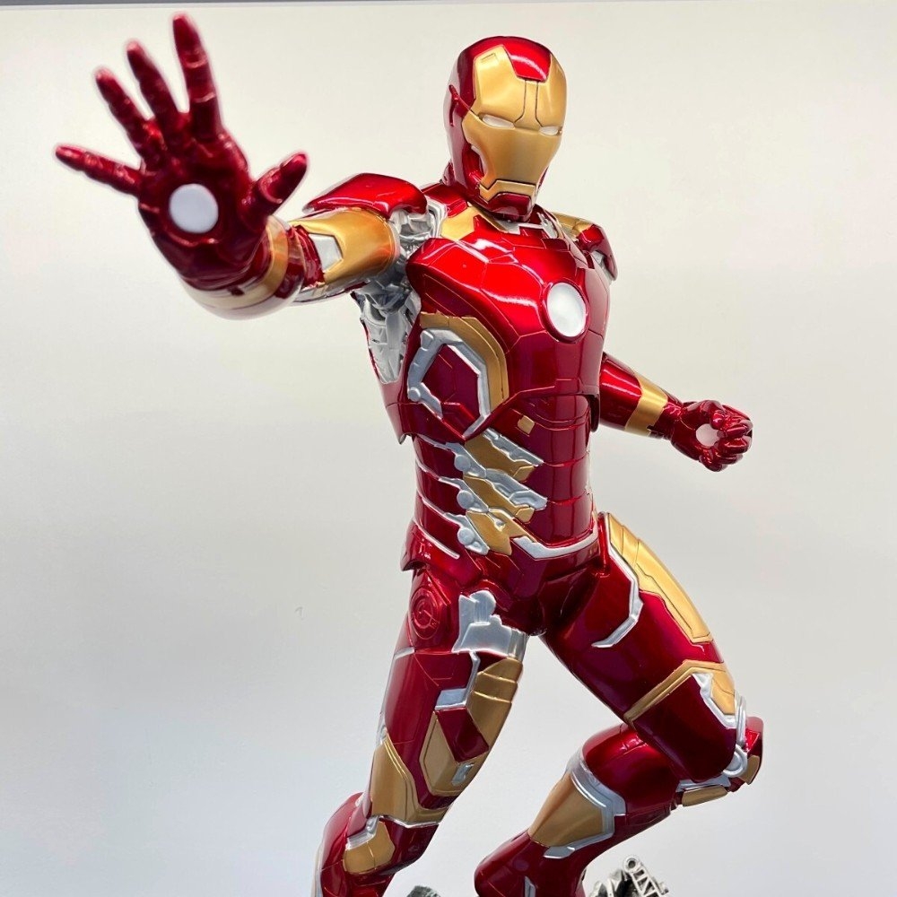 Mô Hình Avenger Người sắt Iron Man cao 50 cm rộng 32cm nặng 5Kg - Figure Avenger