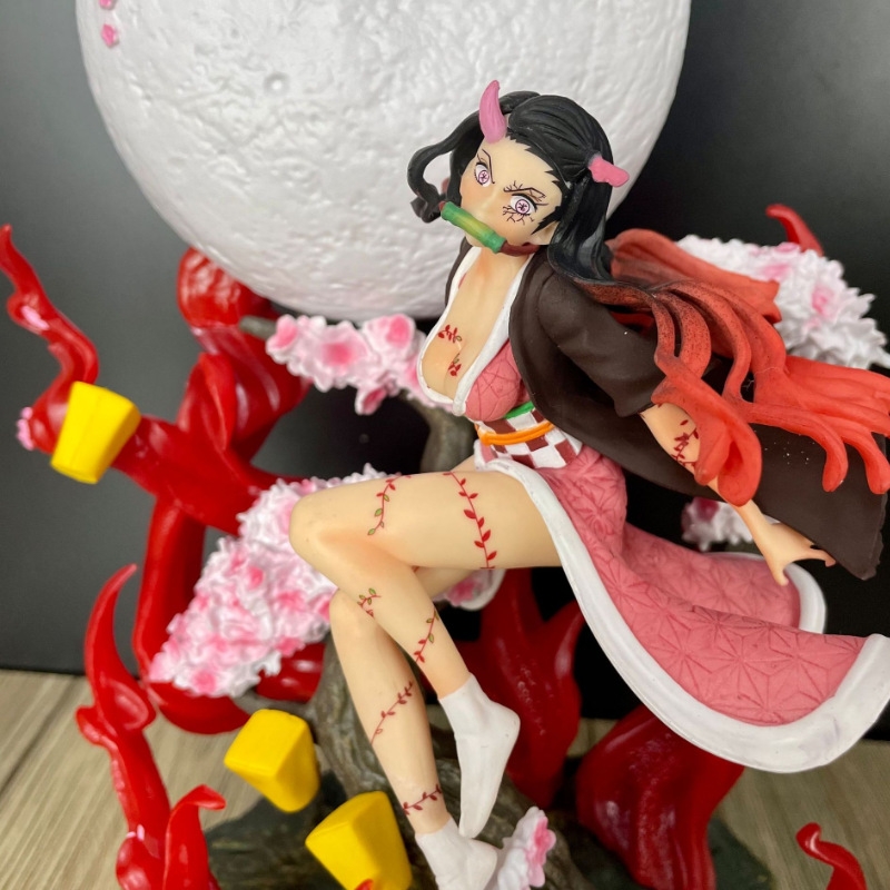 Mô hình đồ chơi - Nezuko ánh trăng - Hiệu ứng base đẹp - Kimetsu No Yaiba
