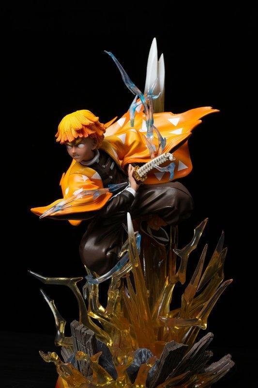 Mô Hình Kimetsu No Yaiba Zenitshu chiến đấu có led siêu đẹp cao 35cm - Figure Kimetsu No Yaiba