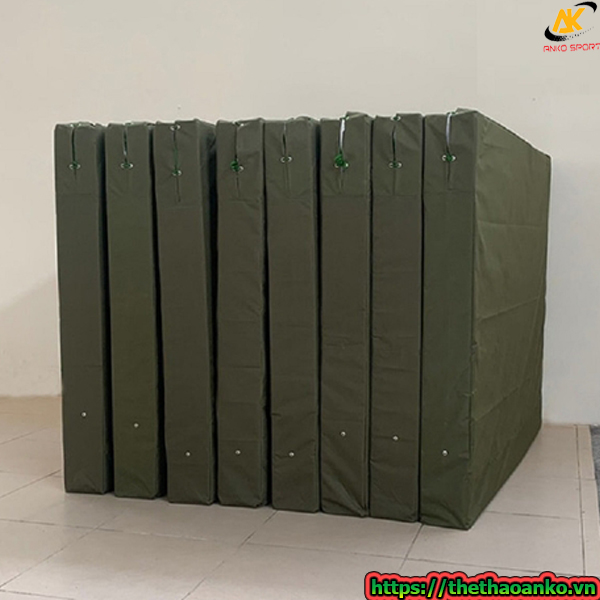 nem-nhay-cao-2m-x-1m-x-0-2m