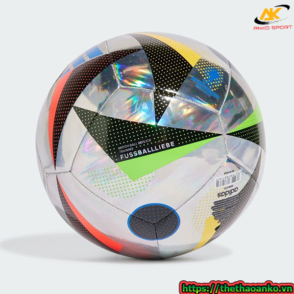 qua-bong-da-adidas-FOIL-FUSSBALLLIEBE-IN368