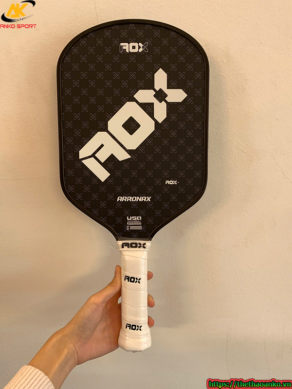 vot-pickleball-2025-cai-tien-vuot-troi-phu-hop-moi-nguoi-choi-4