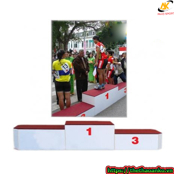 Bục phát thưởng 902385