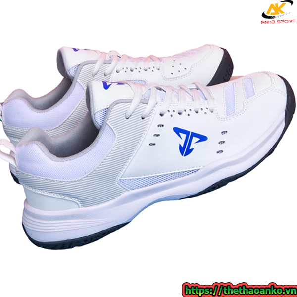 Giày pickleball Tesla 5528 chất liệu vải lưới thoáng khí kết hợp da PU mang lại sự trẻ trung khi sử dụng
